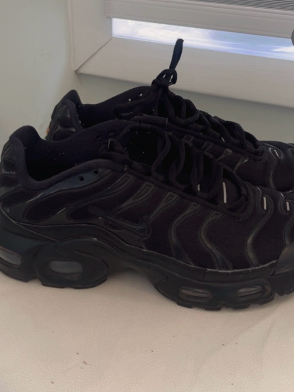 Nike Black Men's TN Air Max Plus Sneakers